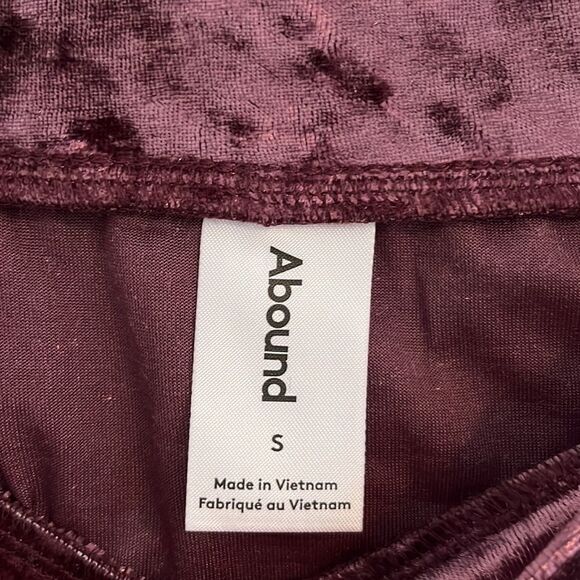 NWOT Crushed Velvet Mini Skirt in Purple - Picture 3 of 5